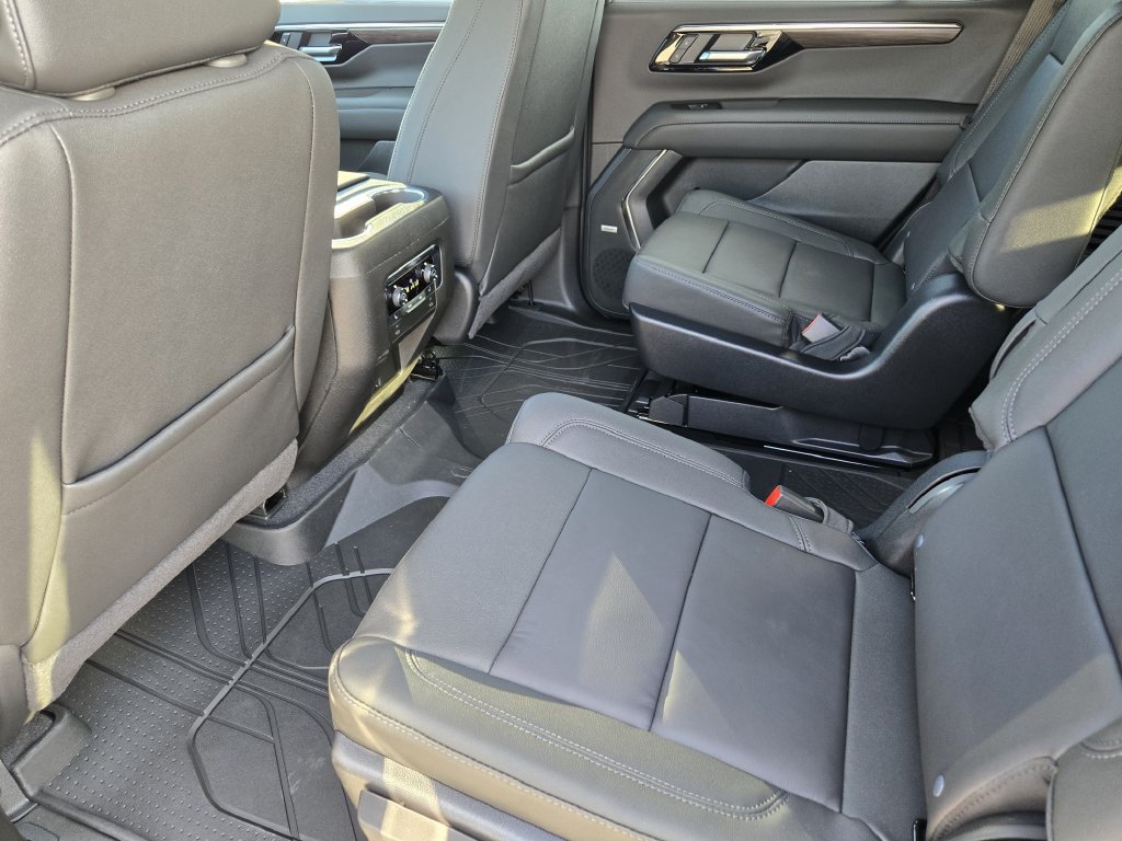2027 Chevrolet Tahoe LT - Photo 23