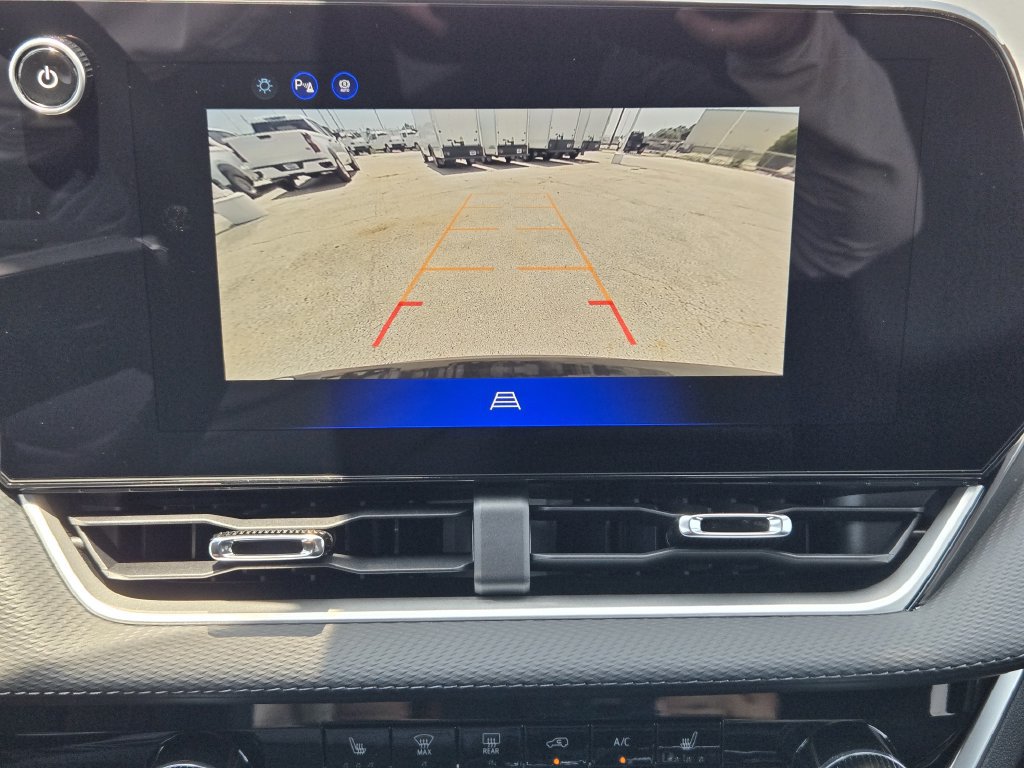2027 Chevrolet Equinox LT - Photo 14