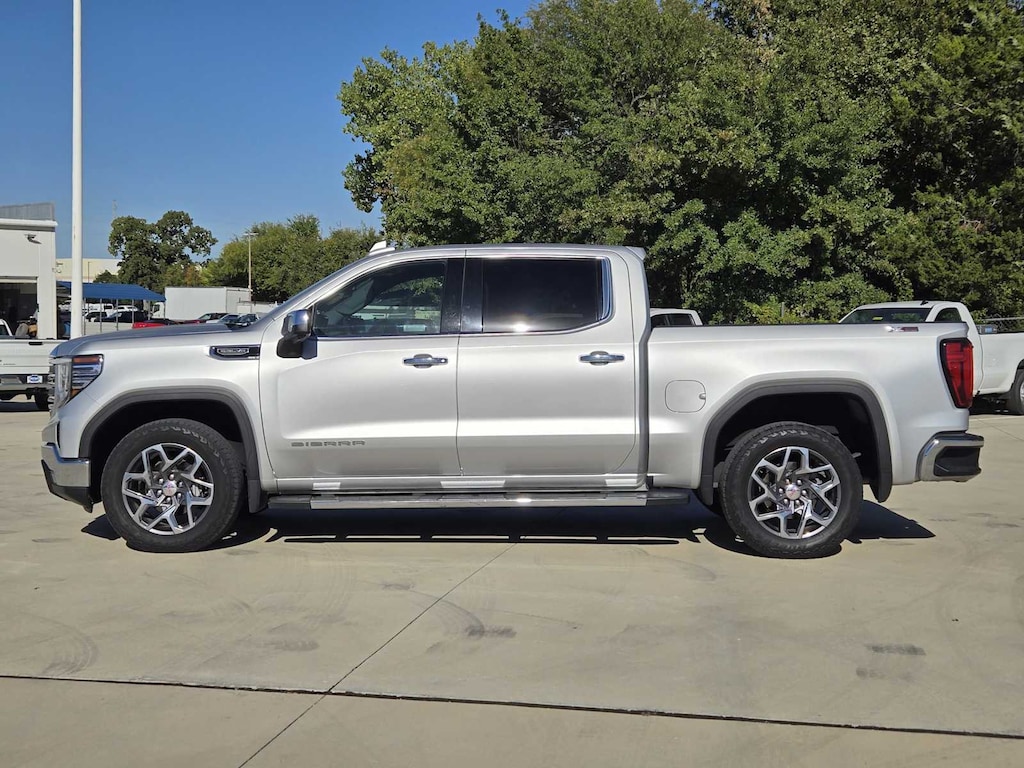 Used 2022 GMC Sierra 1500 SLT Truck