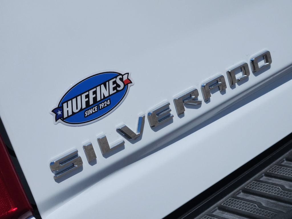 2026 Chevrolet Silverado 2500 HD Custom - Photo 9