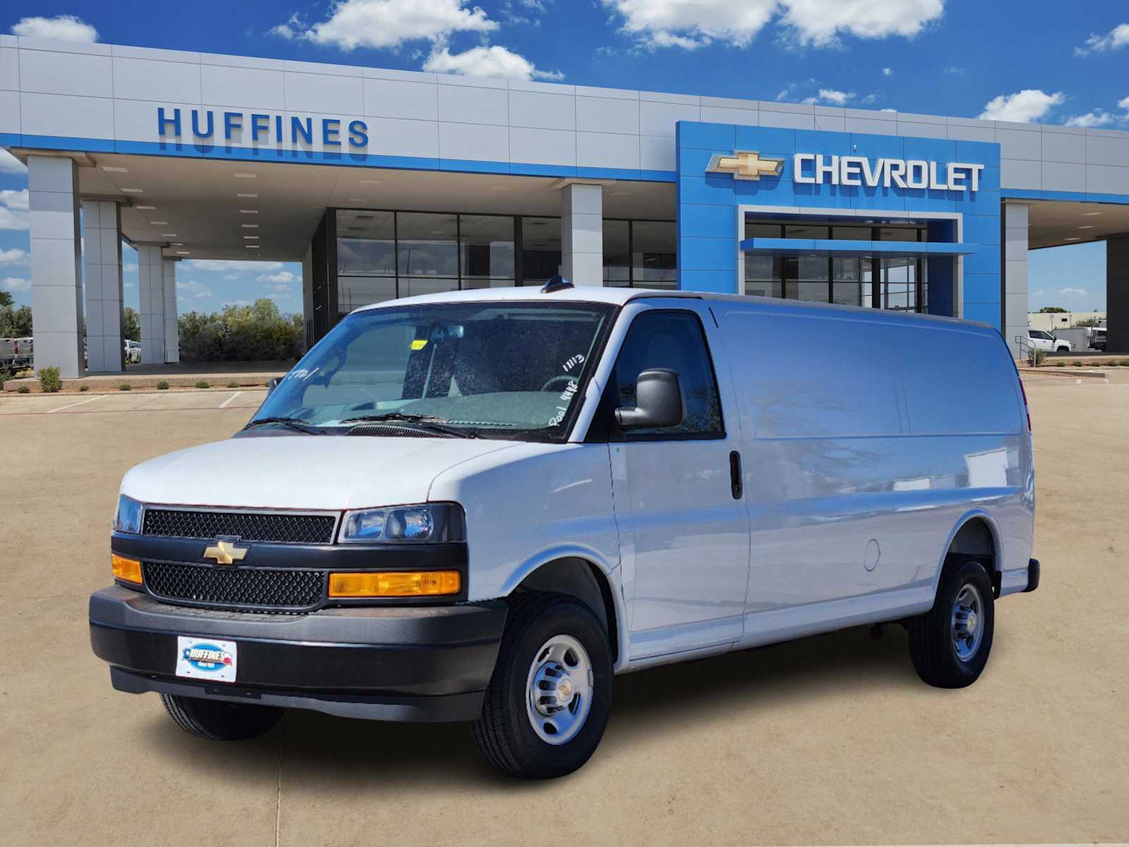 2025 Chevrolet Express Cargo 2500 photo 2