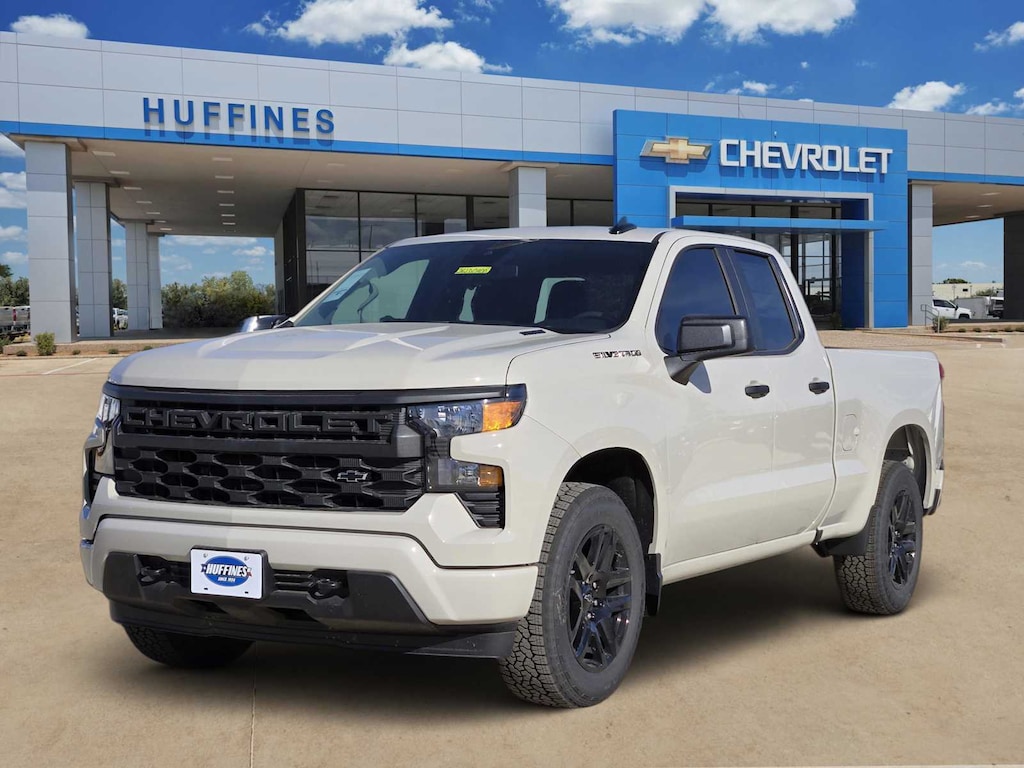 New 2026 Chevrolet Silverado 1500 Custom Truck Double Cab