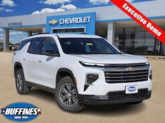 2026 Chevrolet Traverse LT SUV