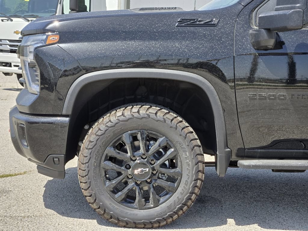 2026 Chevrolet Silverado 2500 HD LTZ - Photo 6