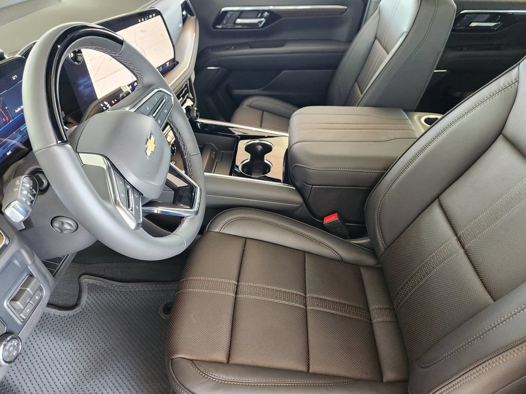 2026 Chevrolet Suburban High Country - Photo 11