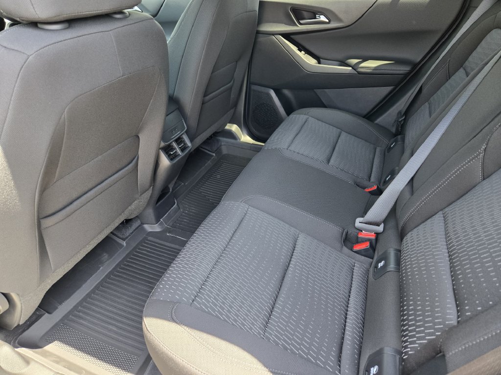 2027 Chevrolet Equinox LT - Photo 21