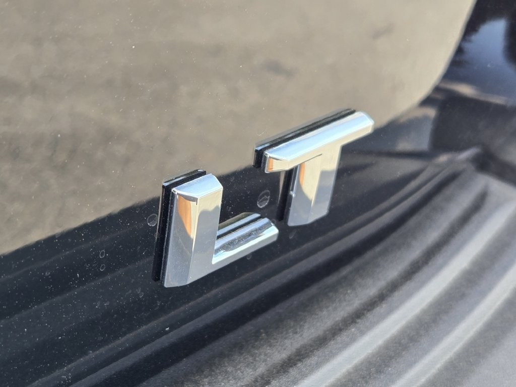 2027 Chevrolet Tahoe LT - Photo 9