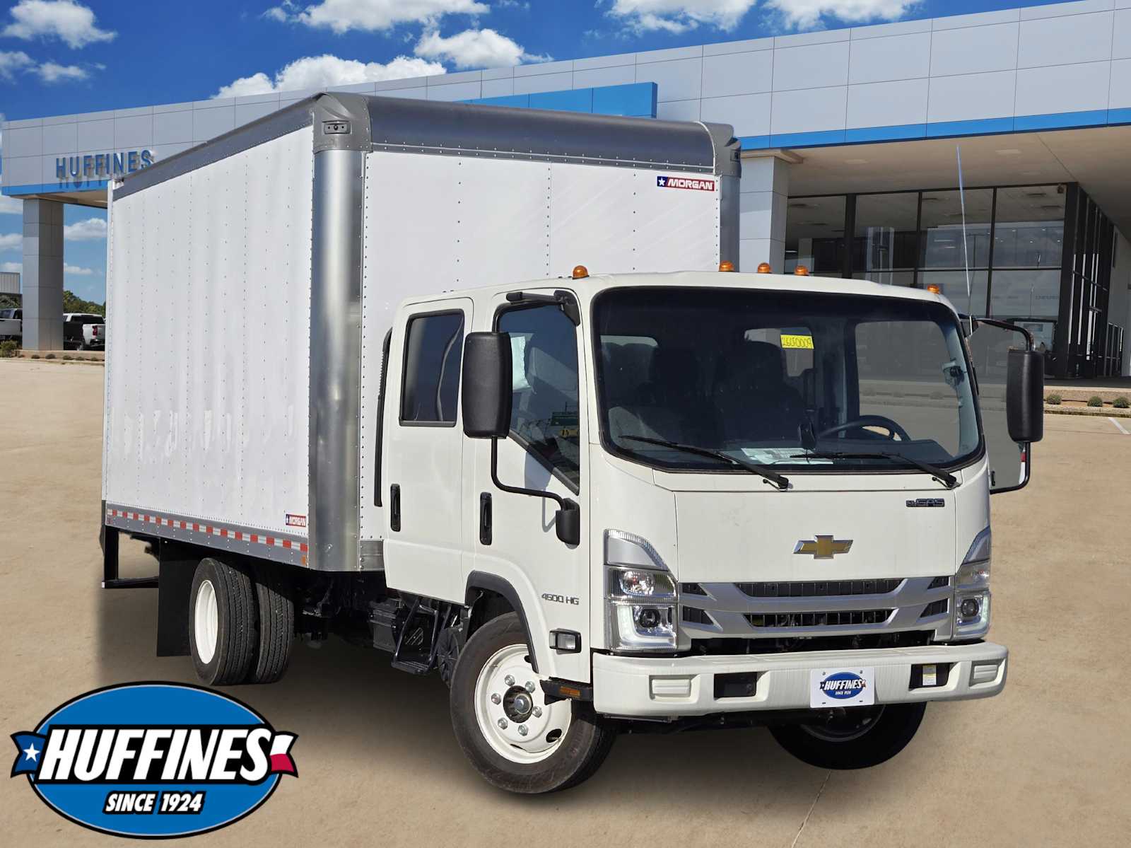 2026 Chevrolet Low Cab Forward Base's photo