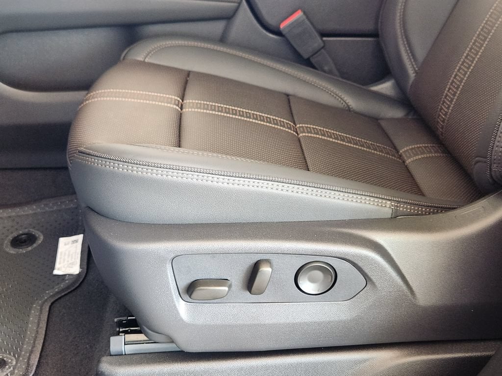 2026 Chevrolet Suburban High Country - Photo 22