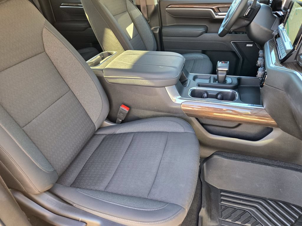 2026 Chevrolet Silverado 1500 RST - Photo 12