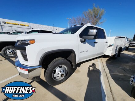 2023 Chevrolet Silverado 3500 HD Chassis Cab Work Truck Truck Crew Cab