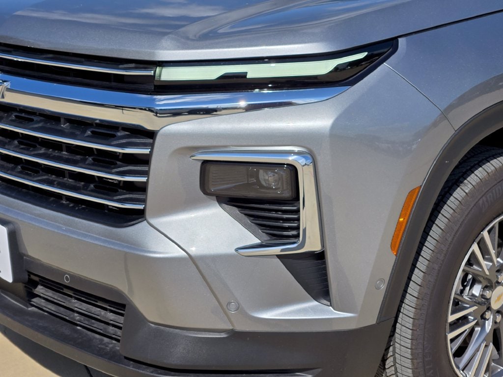 2026 Chevrolet Traverse LT - Photo 7
