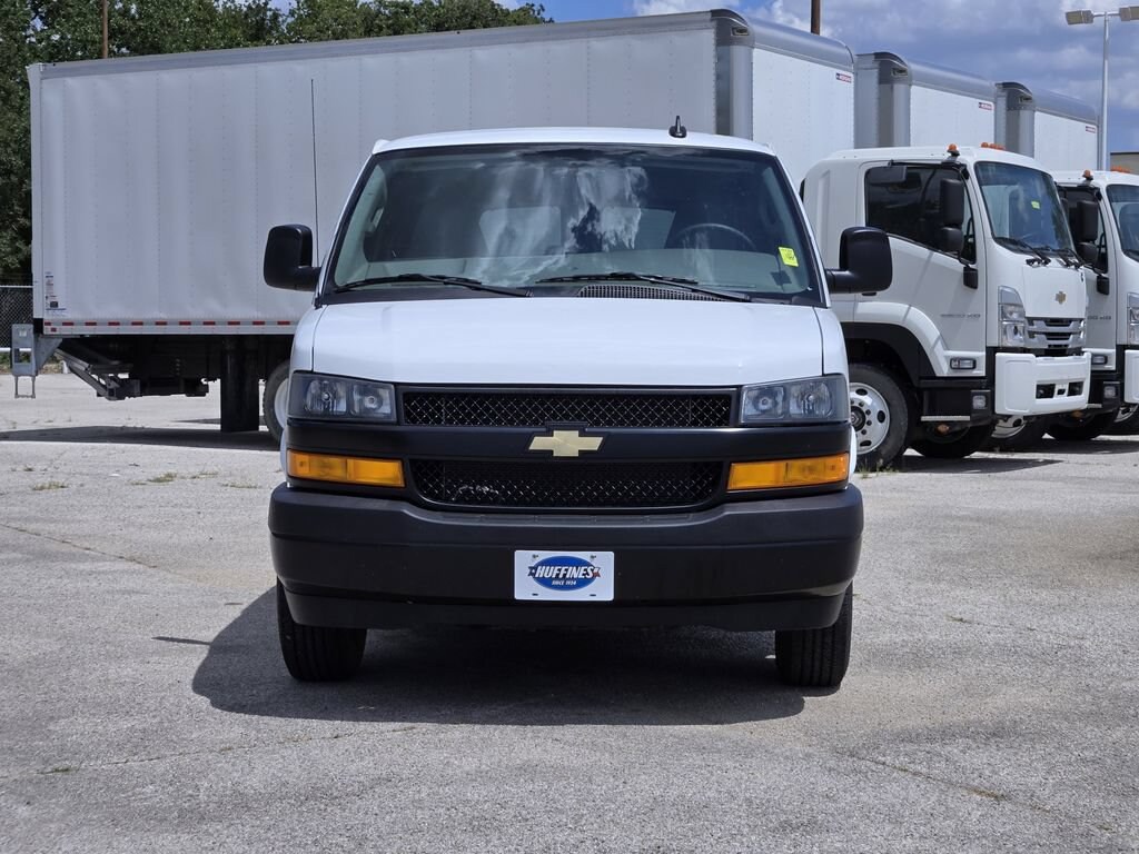 Used 2025 Chevrolet Express Passenger 1LS Van