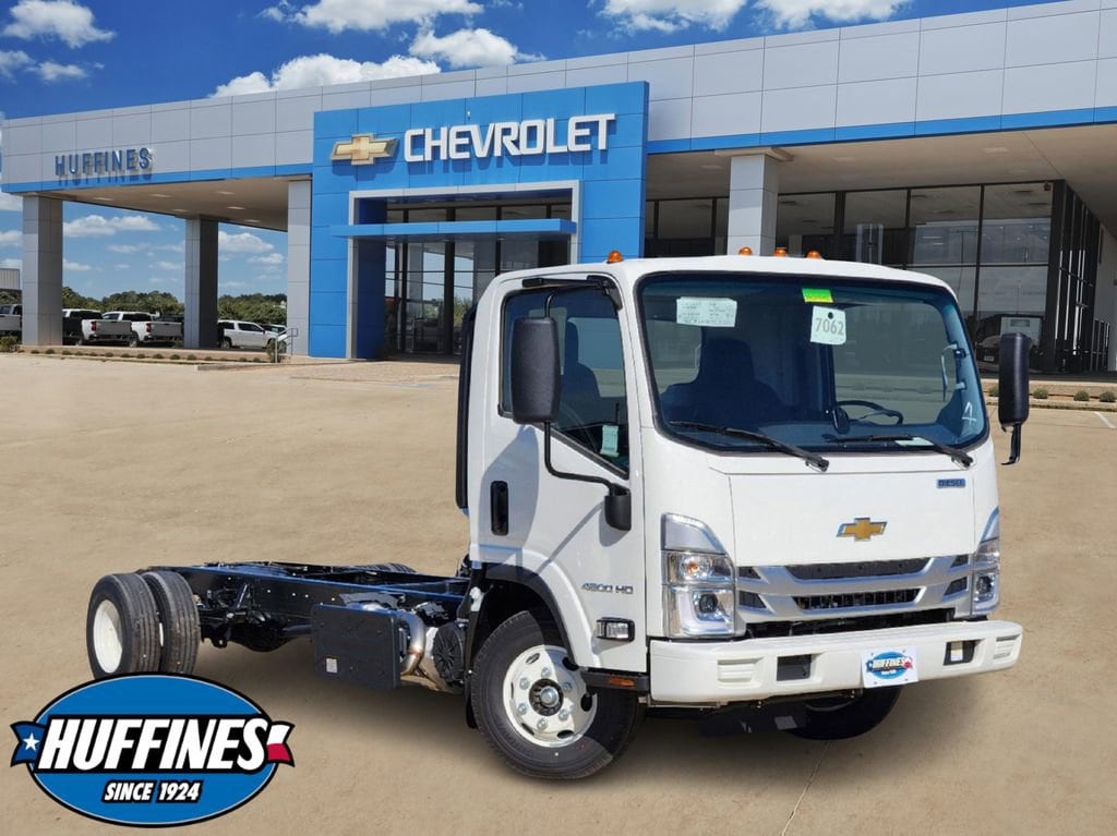 2024 Chevrolet Low Cab Forward 4500HD Diesel 109" WB Regular Cab's photo