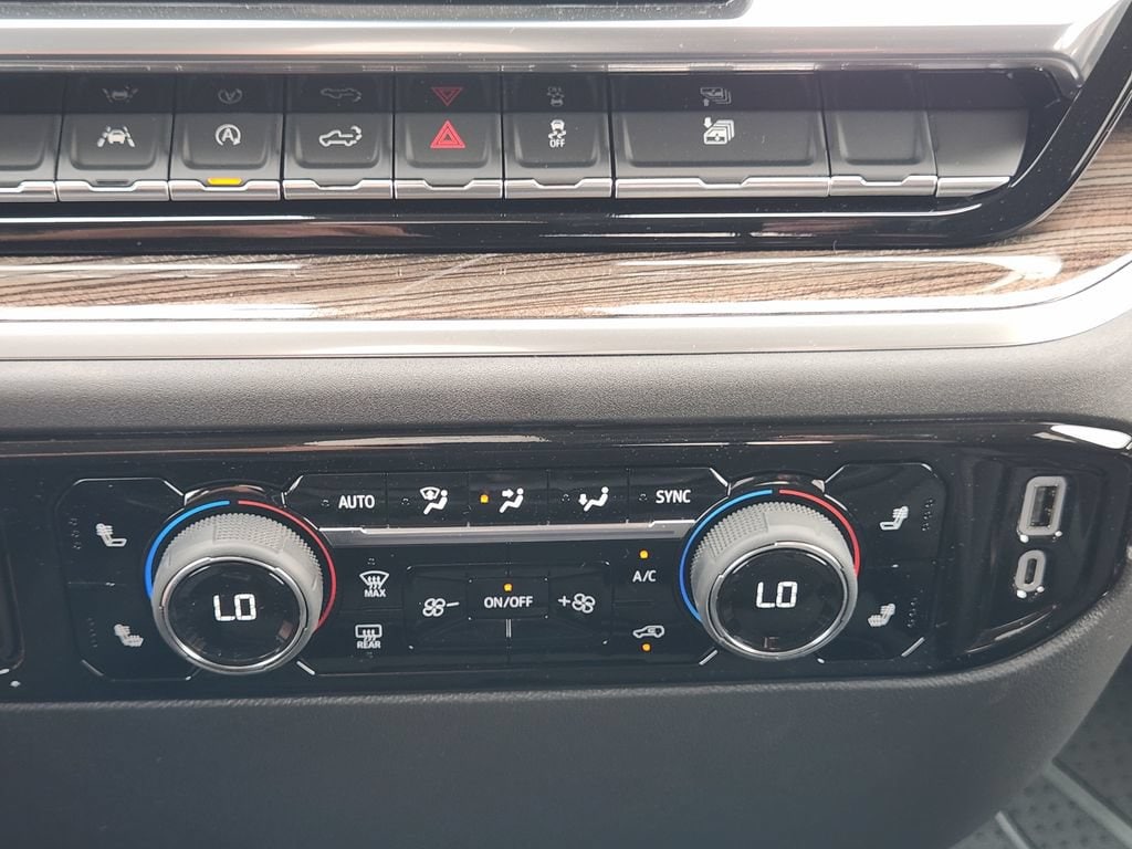 2026 Chevrolet Silverado 1500 LT - Photo 15