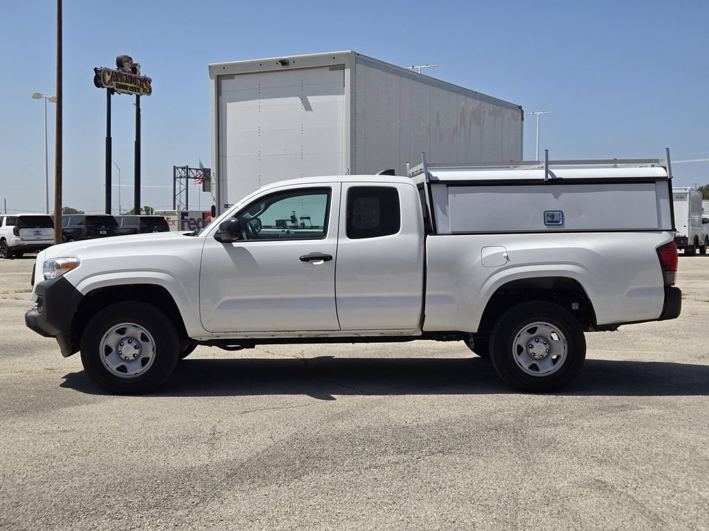 Used 2022 Toyota Tacoma 2WD SR