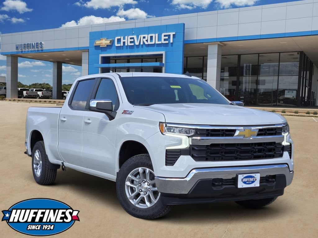 New 2026 Chevrolet Silverado 1500 LT Truck Crew Cab
