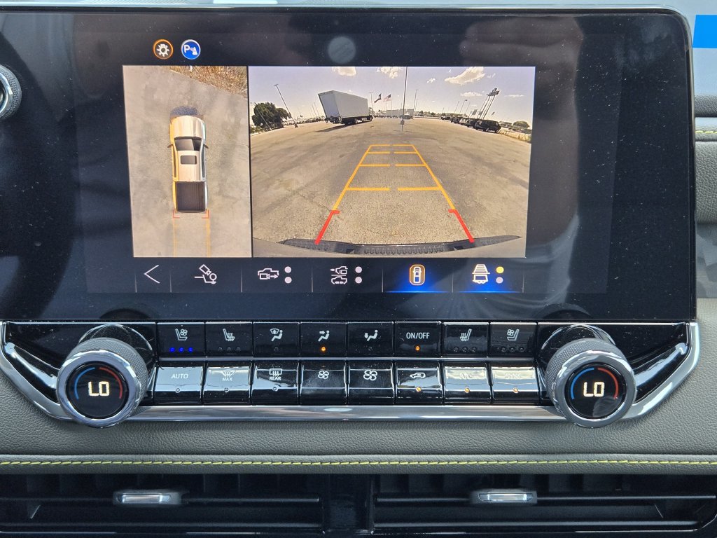 2026 Chevrolet Colorado ZR2 - Photo 15