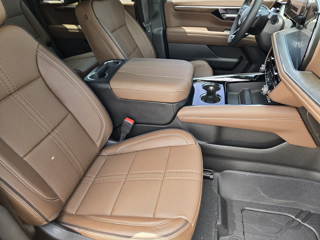 2026 Chevrolet Suburban High Country - Photo 12