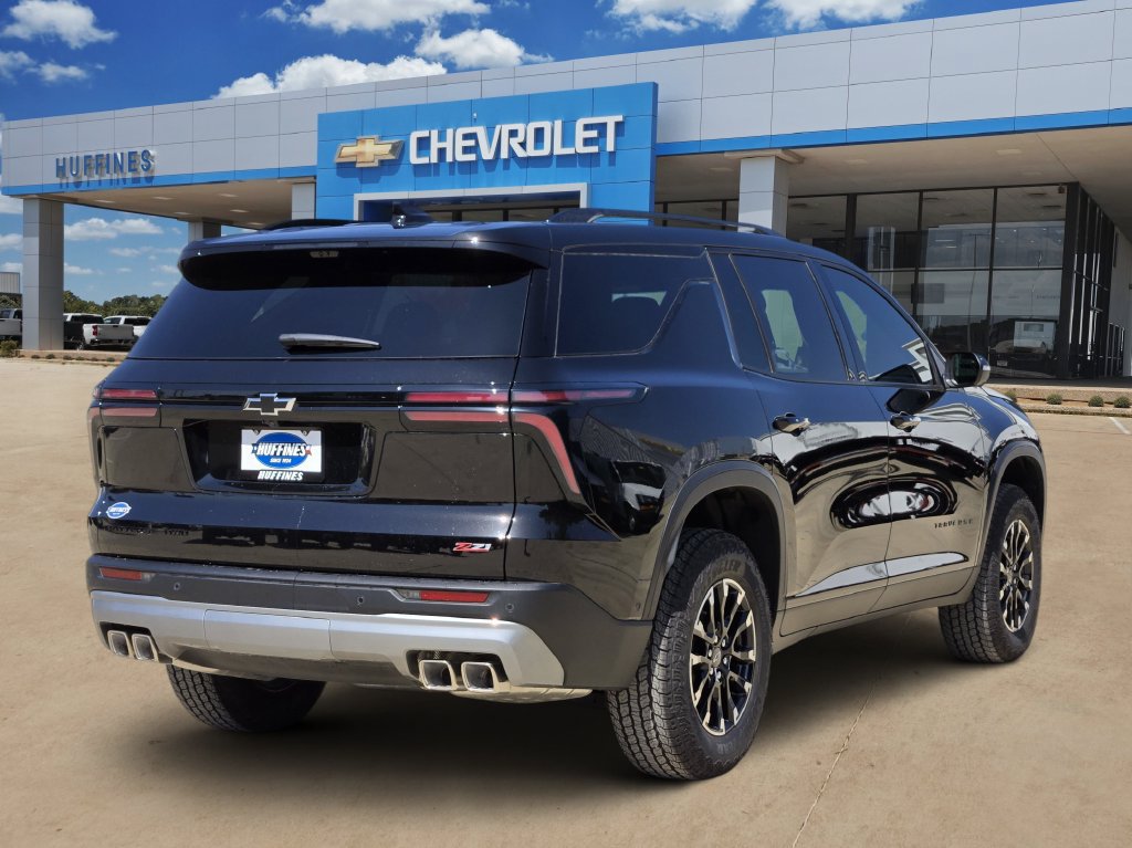 2026 Chevrolet Traverse Z71 - Photo 5