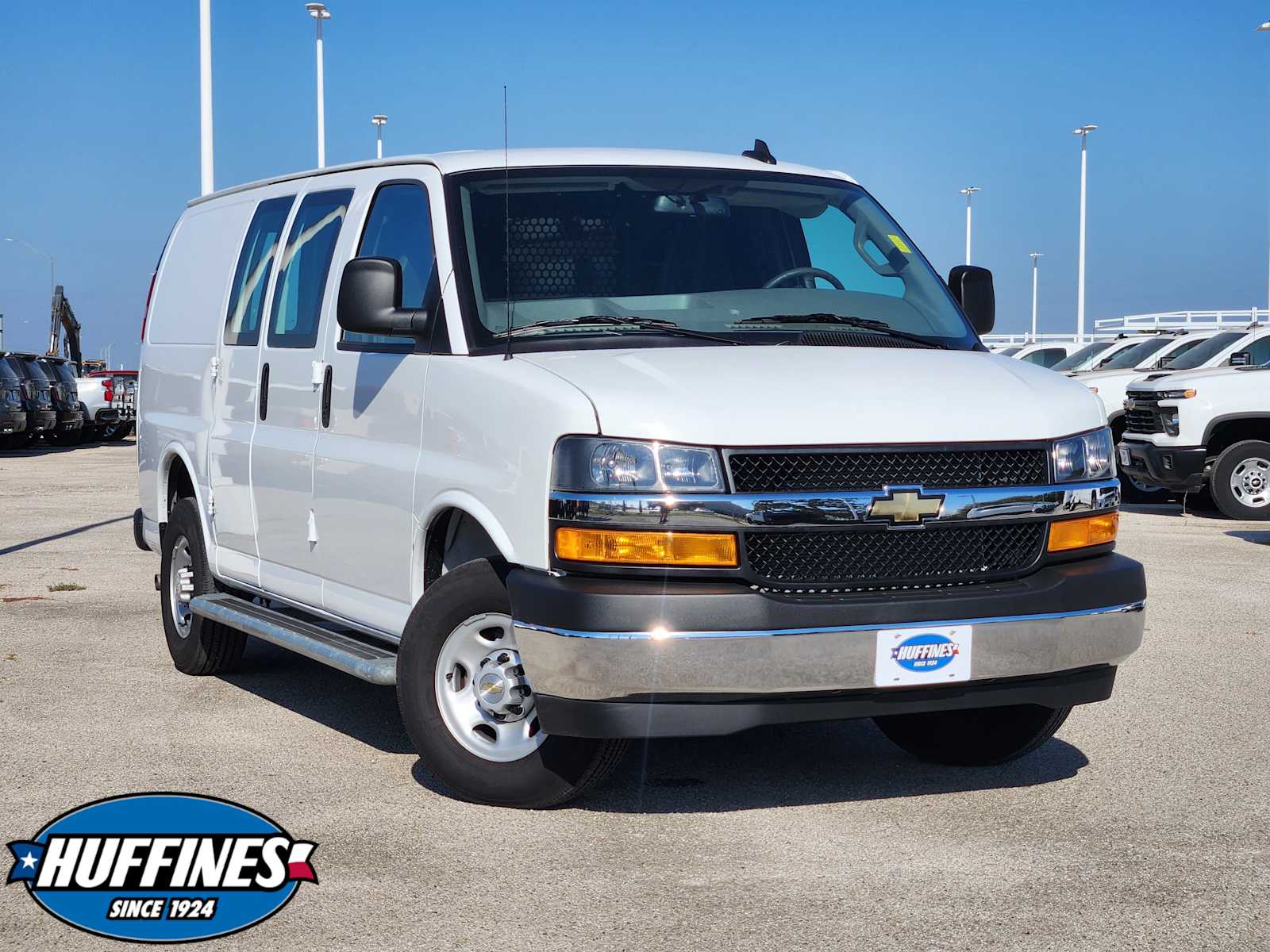 2024 Chevrolet Express Cargo Work Van's photo
