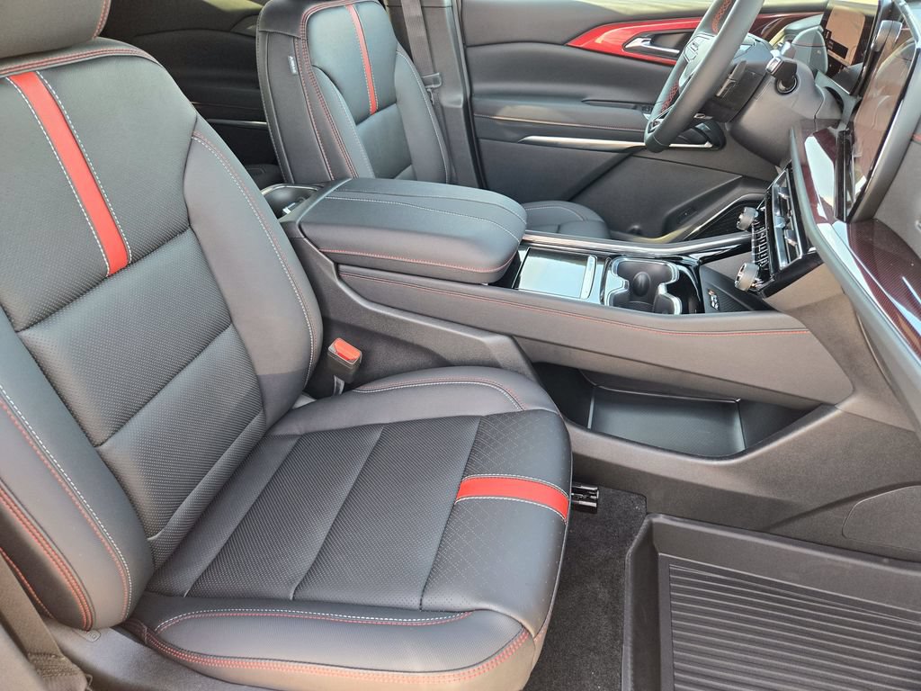 2026 Chevrolet Traverse RS - Photo 12
