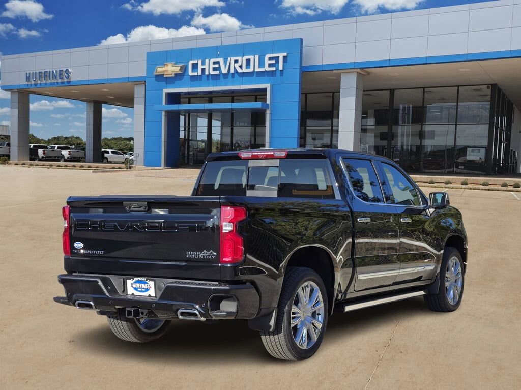 New 2026 Chevrolet Silverado 1500 High Country Truck Crew Cab