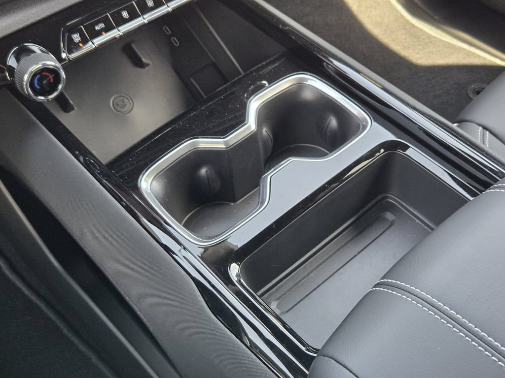 2026 Chevrolet Silverado EV LT - Photo 16
