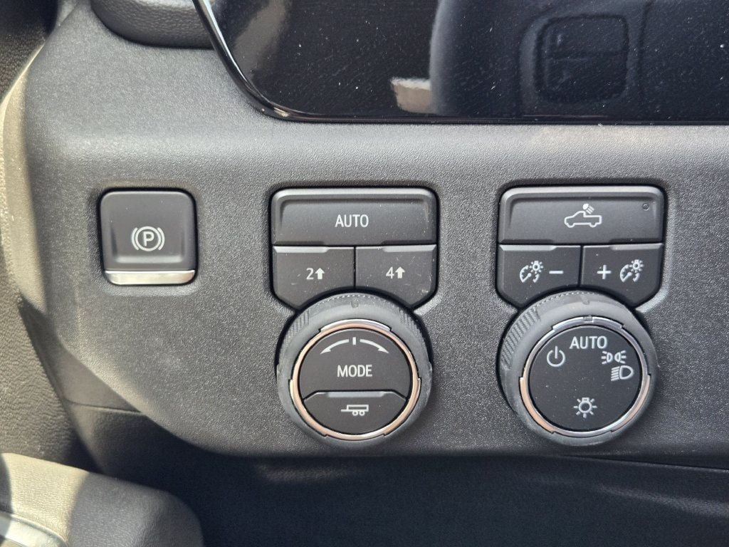 2026 Chevrolet Silverado 1500 LT - Photo 18