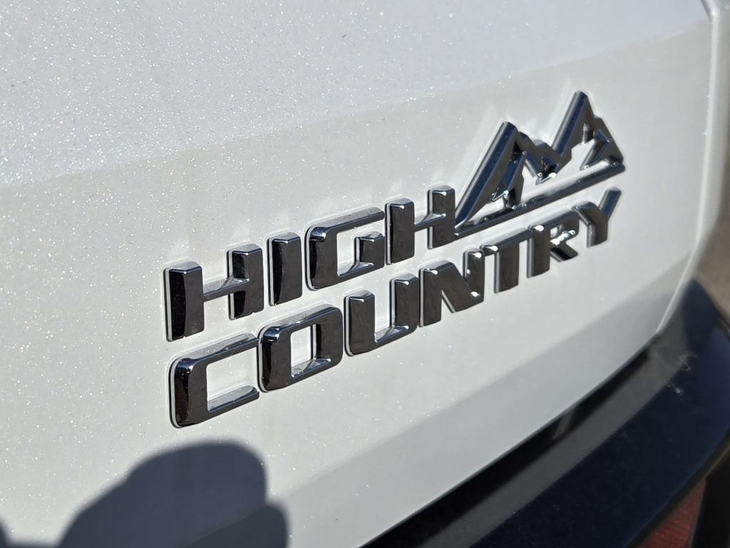 2026 Chevrolet Traverse High Country - Photo 8