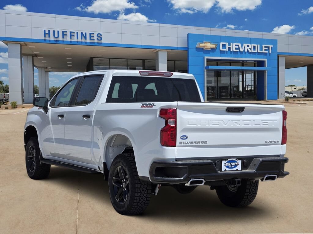 New 2026 Chevrolet Silverado 1500 Custom Trail Boss Truck Crew Cab