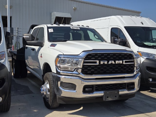 2024 Ram 3500 SLT Cab/Chassis