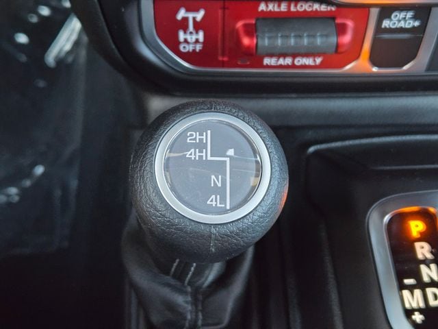 2026 Jeep Wrangler 4-Door Willys - Photo 18