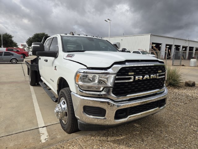 2024 Ram 3500 SLT Cab/Chassis