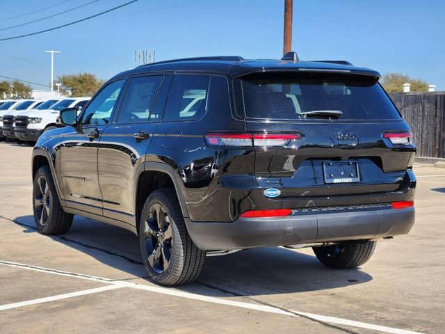 2025 Jeep Grand Cherokee L photo 3