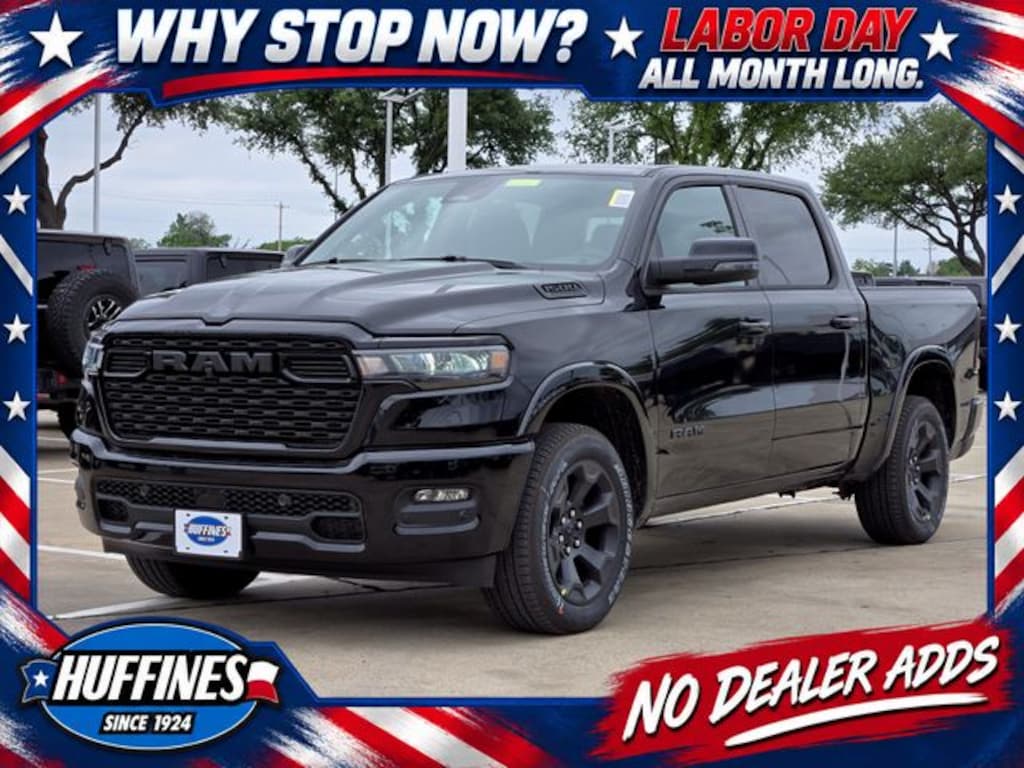New 2026 Ram 1500 LONE STAR CREW CAB 4X2 5'7 BOX Pickup