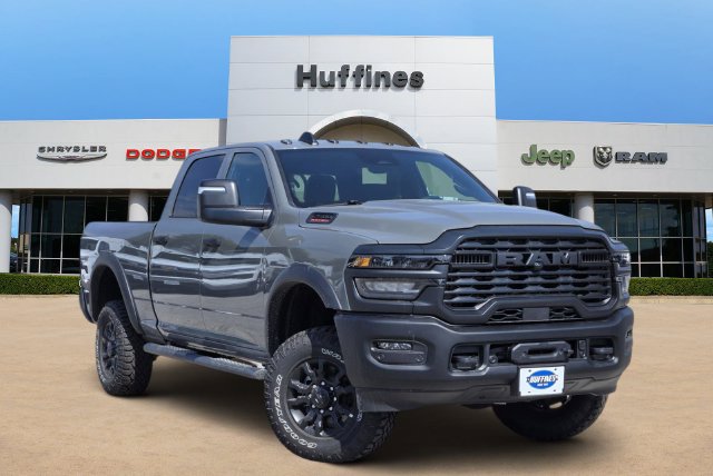 2026 Ram 2500 TRADESMAN CREW CAB 4X4 Pickup