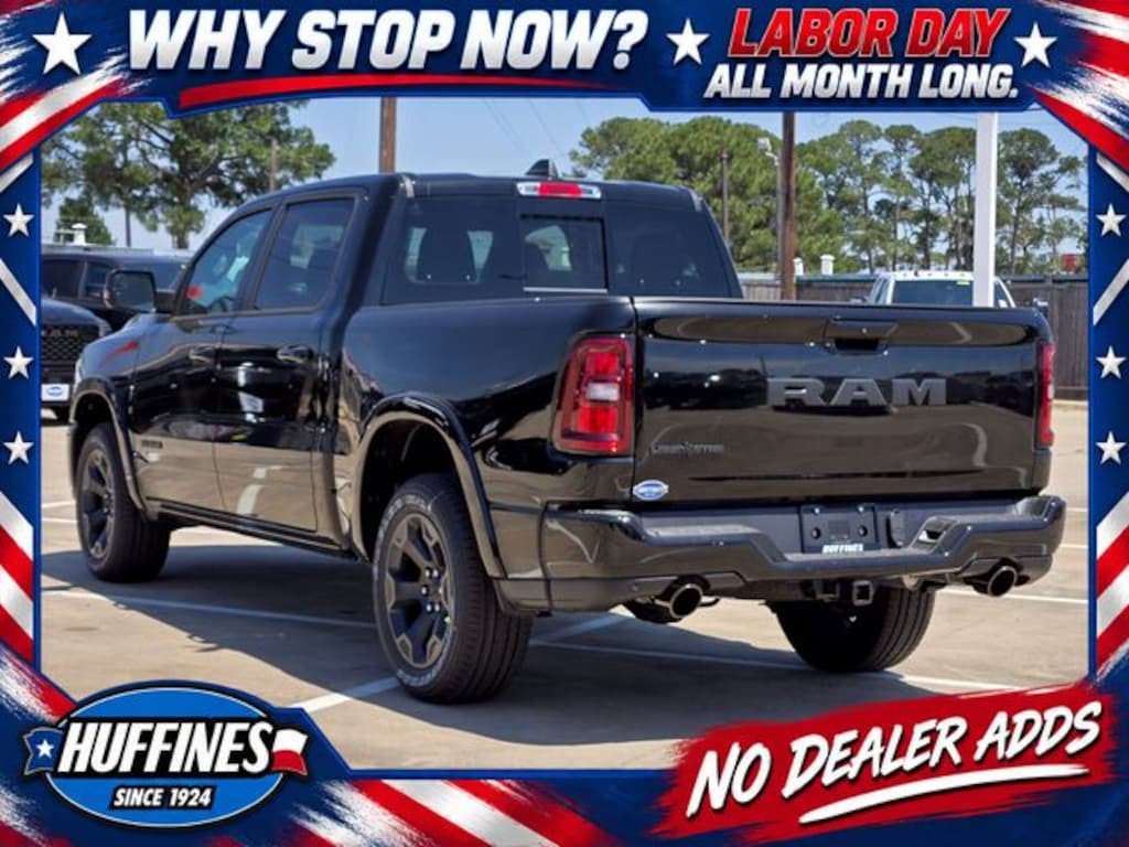 New 2026 Ram 1500 LONE STAR CREW CAB 4X2 5'7 BOX Pickup