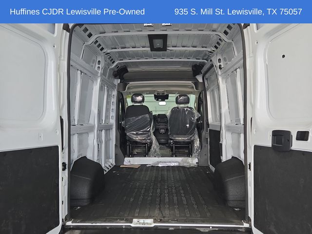2025 Ram ProMaster 1500 Base Cargo Van photo 3