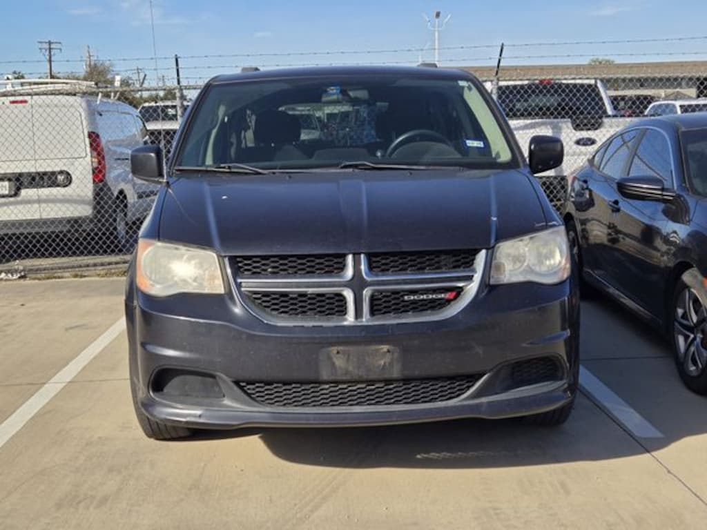 Used 2013 Dodge Grand Caravan SXT Minivan/Van
