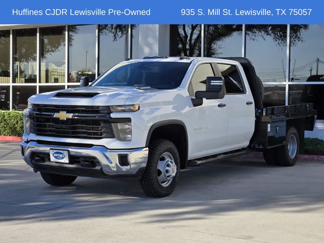 2024 Chevrolet Silverado 3500HD Work Truck photo 2