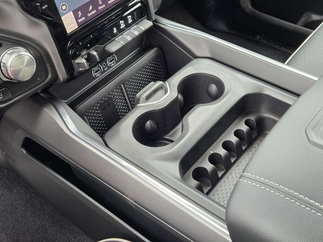 2026 RAM 1500 Laramie - Photo 16