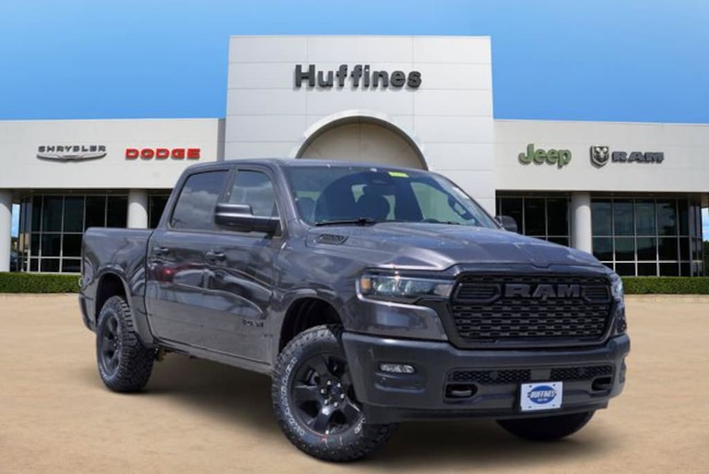 New 2026 Ram 1500 WARLOCK CREW CAB 4X4 5'7 BOX Pickup