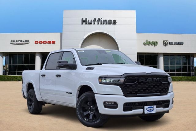 New 2026 Ram 1500 LONE STAR CREW CAB 4X2 5'7 BOX