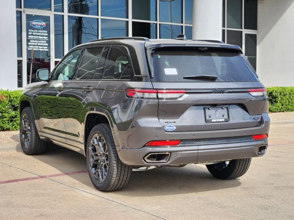 New 2025 Jeep Grand Cherokee SUMMIT RESERVE 4X4 Sport Utility