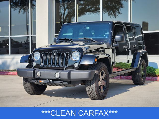 2015 Jeep Wrangler Unlimited Sahara photo 3