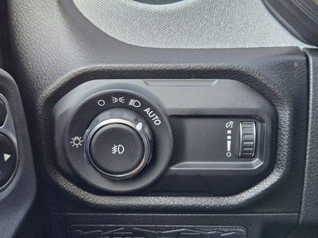 2026 Jeep Wrangler 2-Door Willys - Photo 18