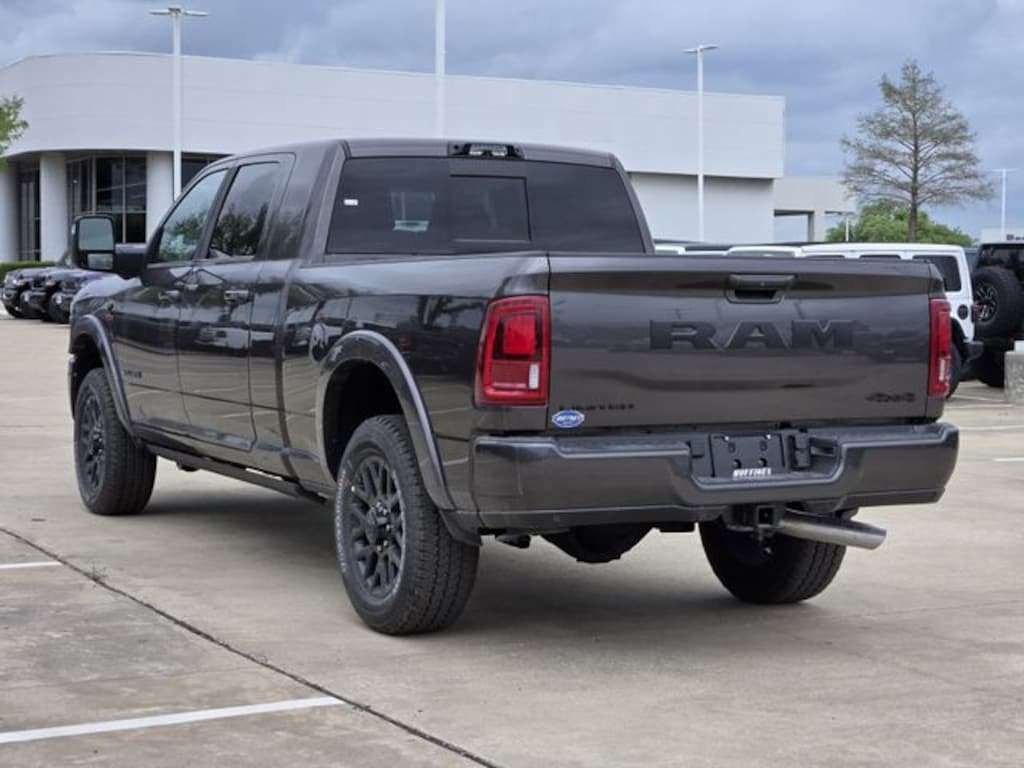 New 2026 Ram 3500 LIMITED MEGA CAB 4X4 6'4 BOX Pickup