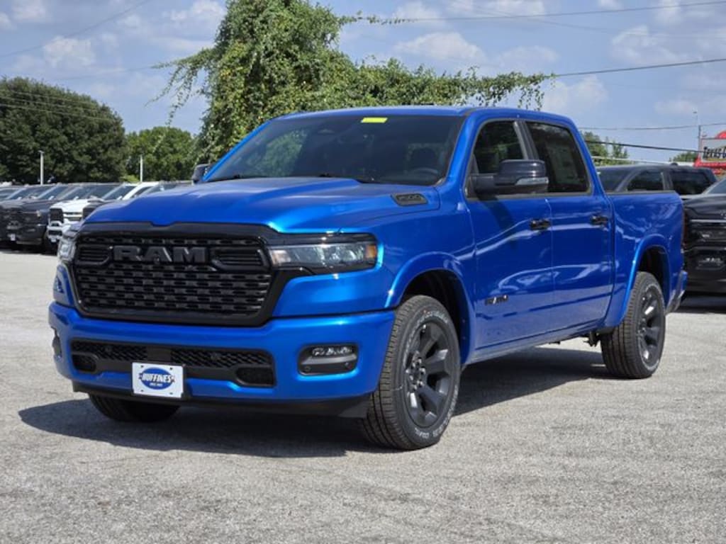 New 2026 Ram 1500 LONE STAR CREW CAB 4X2 5'7 BOX Pickup