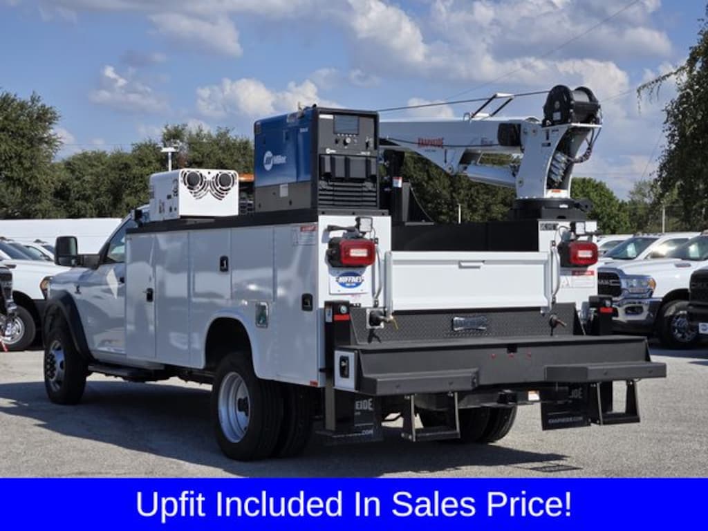 New 2024 Ram 5500 Chassis Cab TRADESMAN REGULAR 4X2 84' CA Pickup